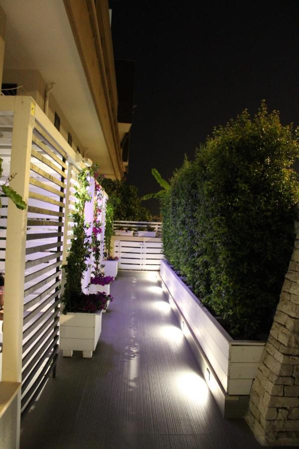 Home3 Bed Superior Room Μπισέλιε Εξωτερικό φωτογραφία