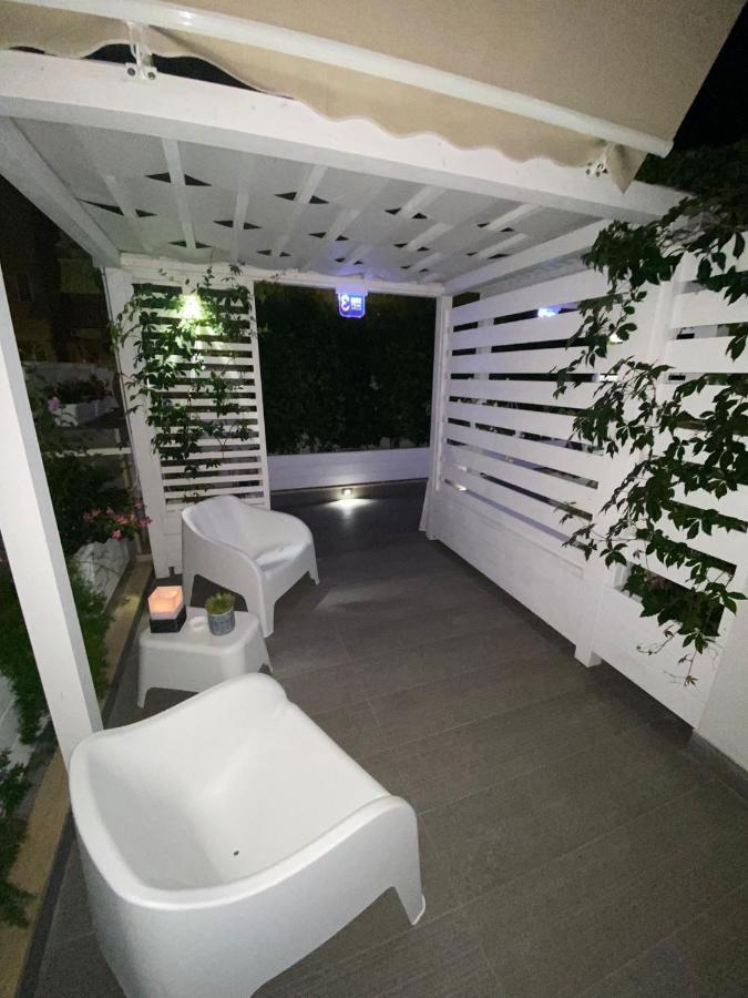 Home3 Bed Superior Room Μπισέλιε Εξωτερικό φωτογραφία